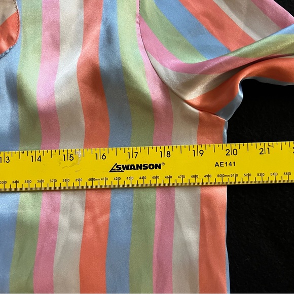 BOOHOO Women’s Satin Pajama Set Long Sleeve Top and Shorts Size 6 Medium - Picture 6 of 16